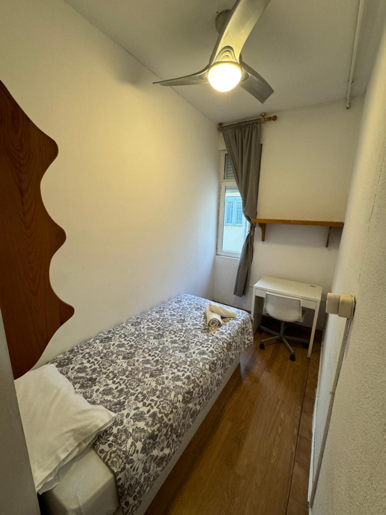 Rosales Residences Madrid Bagian luar foto