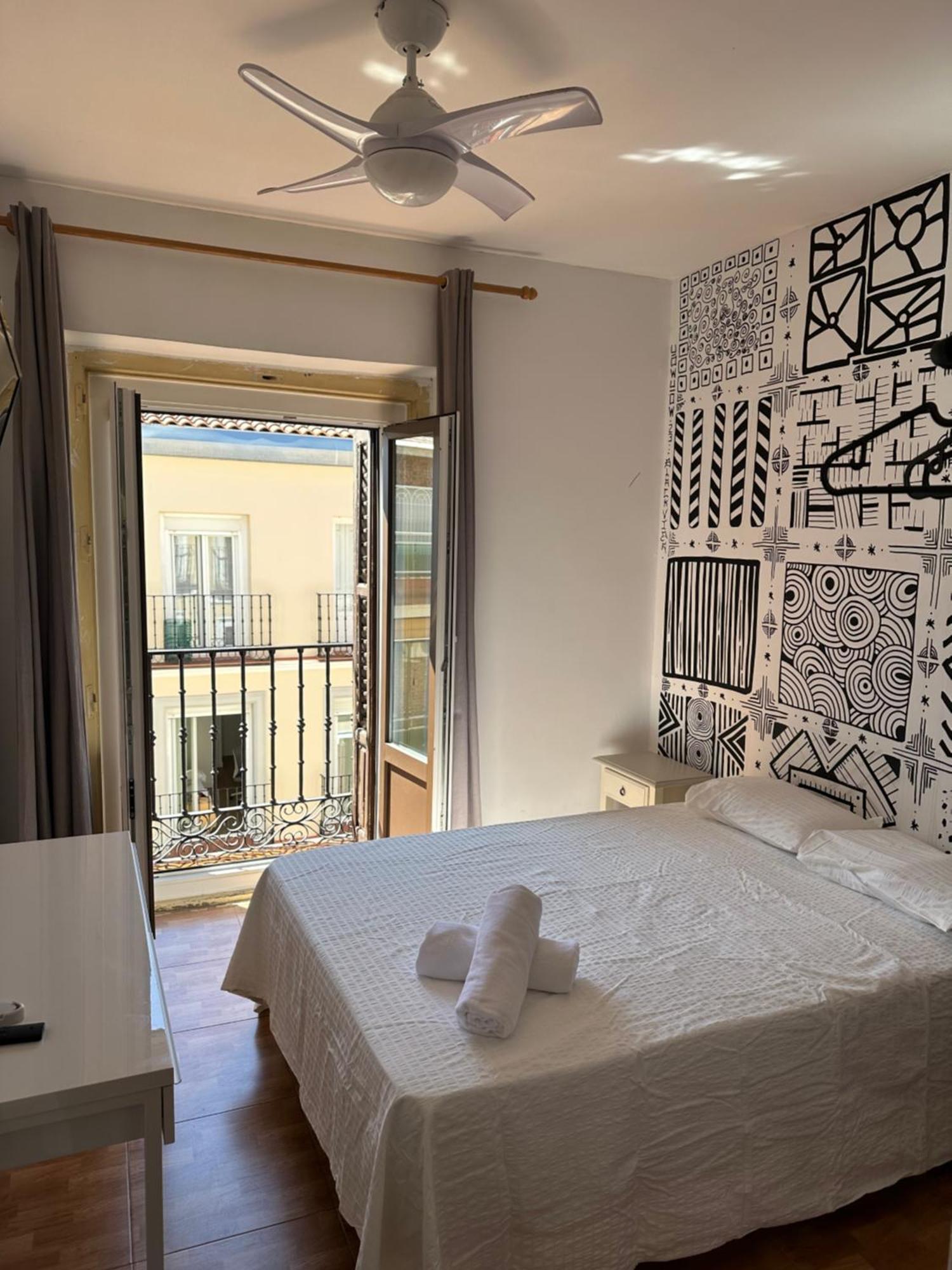 Rosales Residences Madrid Bagian luar foto