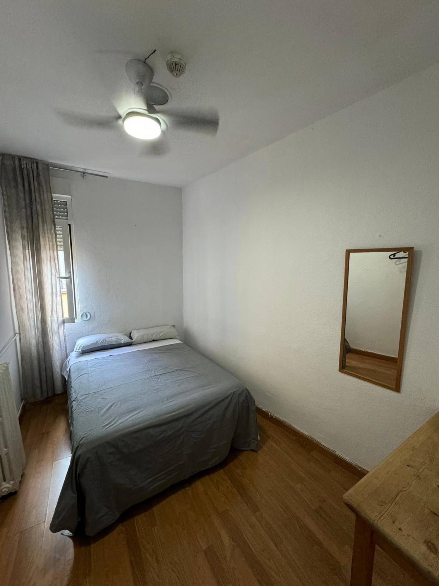 Rosales Residences Madrid Bagian luar foto